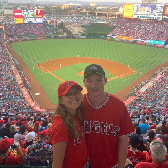 Sold Beyond Here & Meet Jasmine - Picture 4 of 5